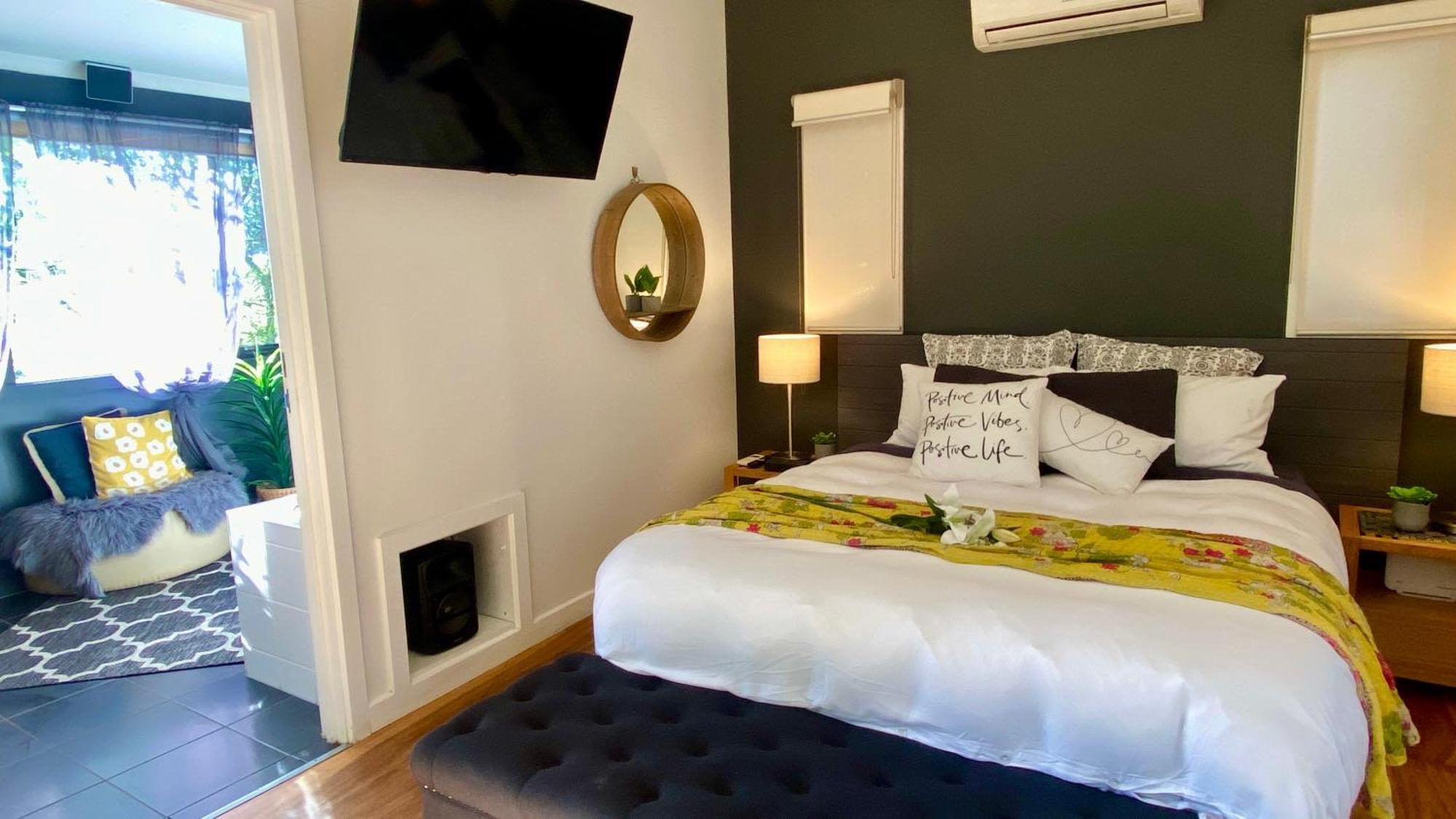 Couple'S Luxury Resort Spa Retreat Cowes Exterior foto